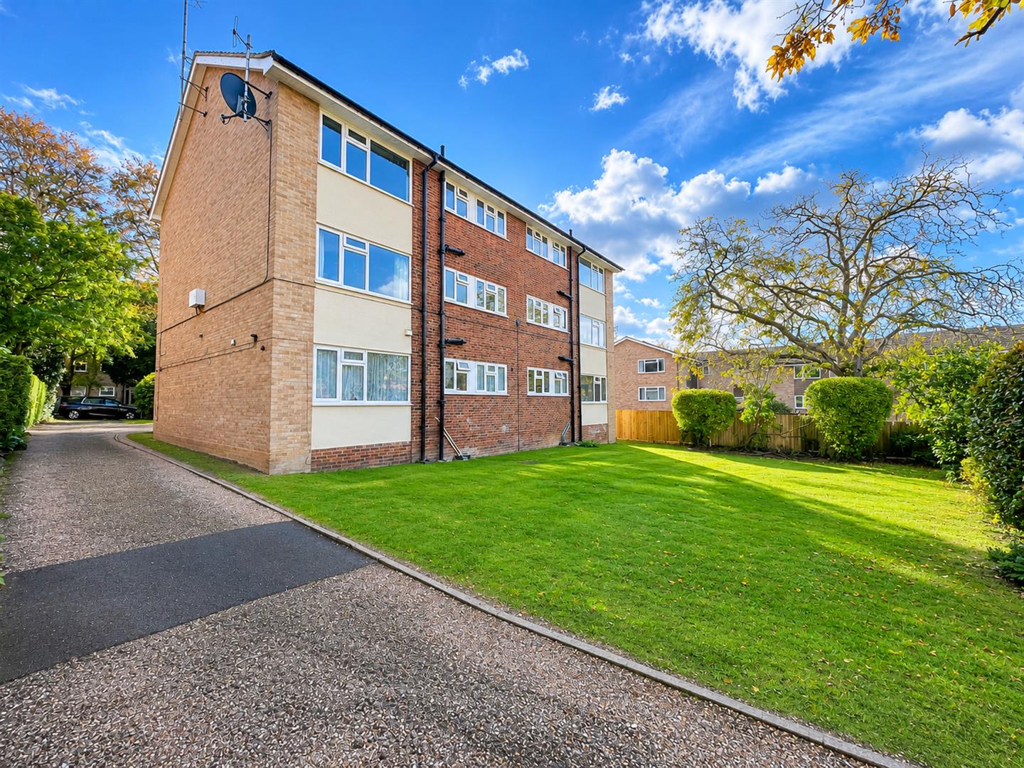 57 Christchurch Park, South Sutton